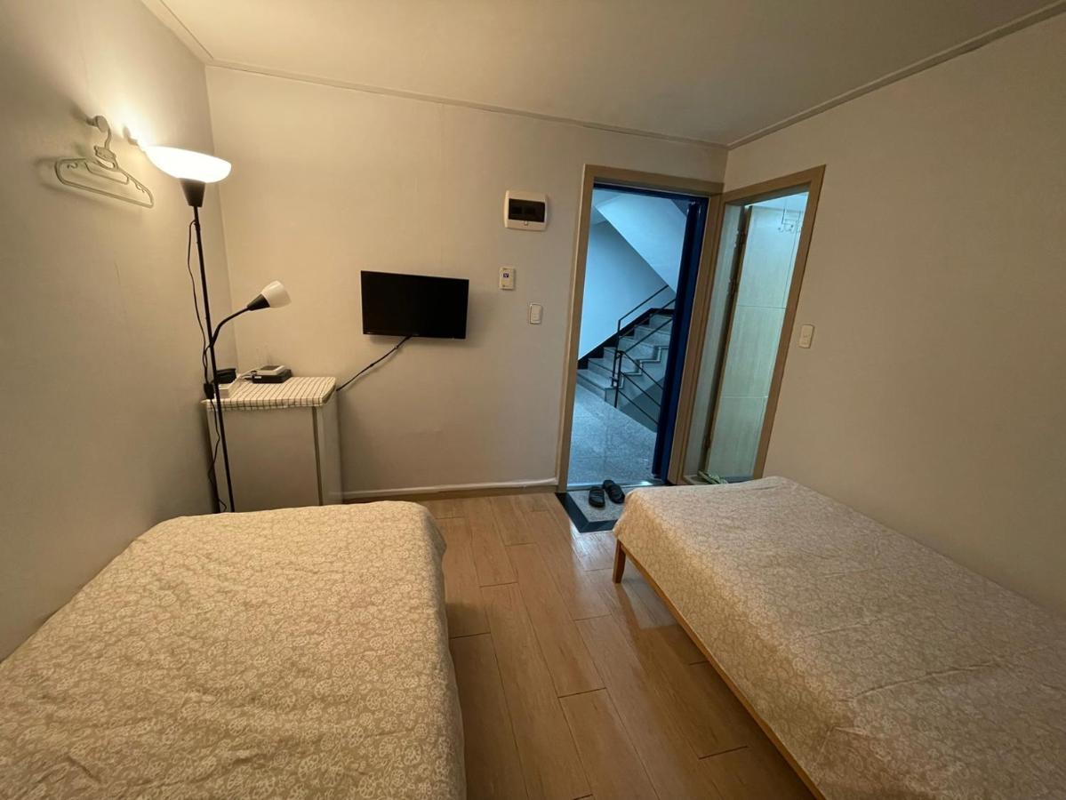 Asrama Twin Rabbit Seoul